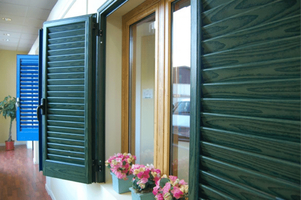 Ferestre cu Obloane Rolo.md