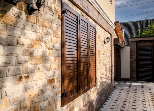 Obloane la ferestre - Rolo.md