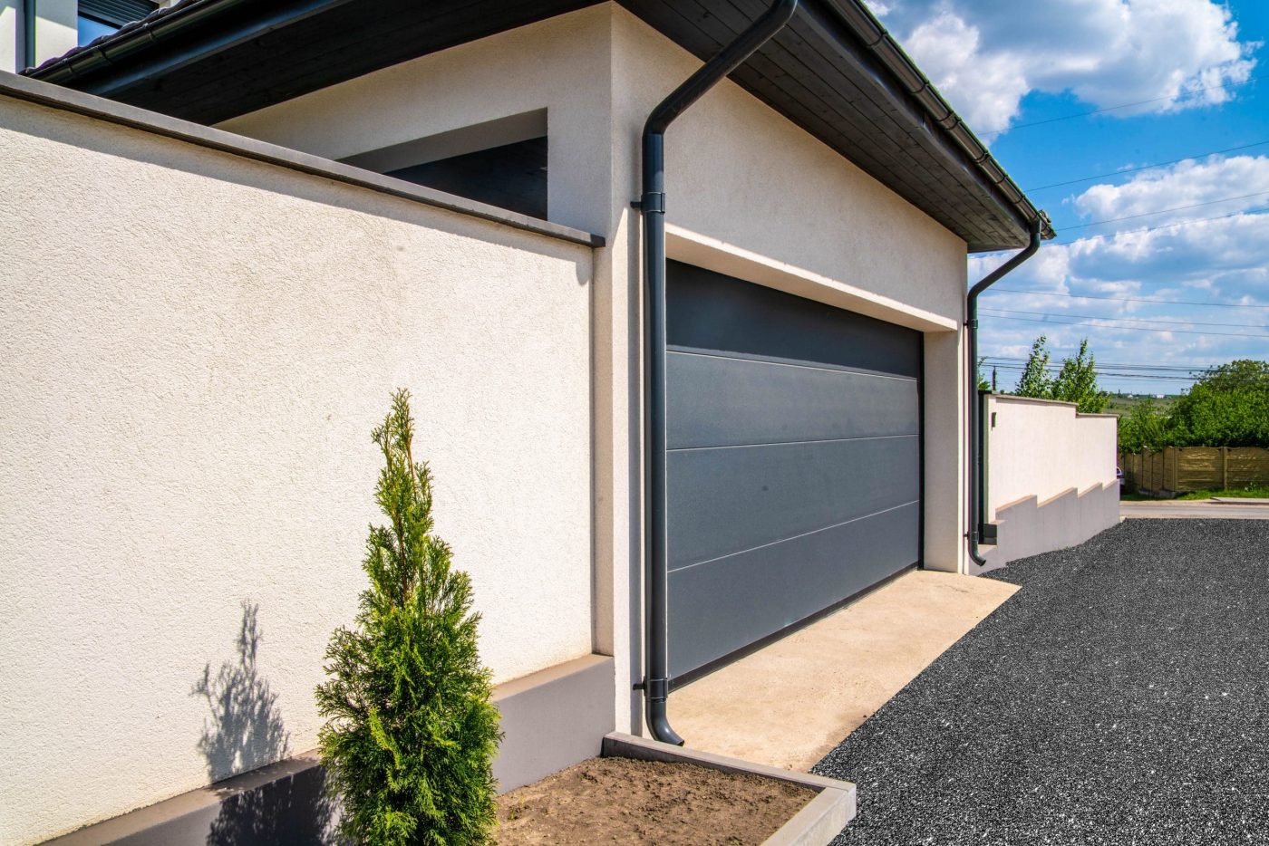 porțile secționale rolo.md